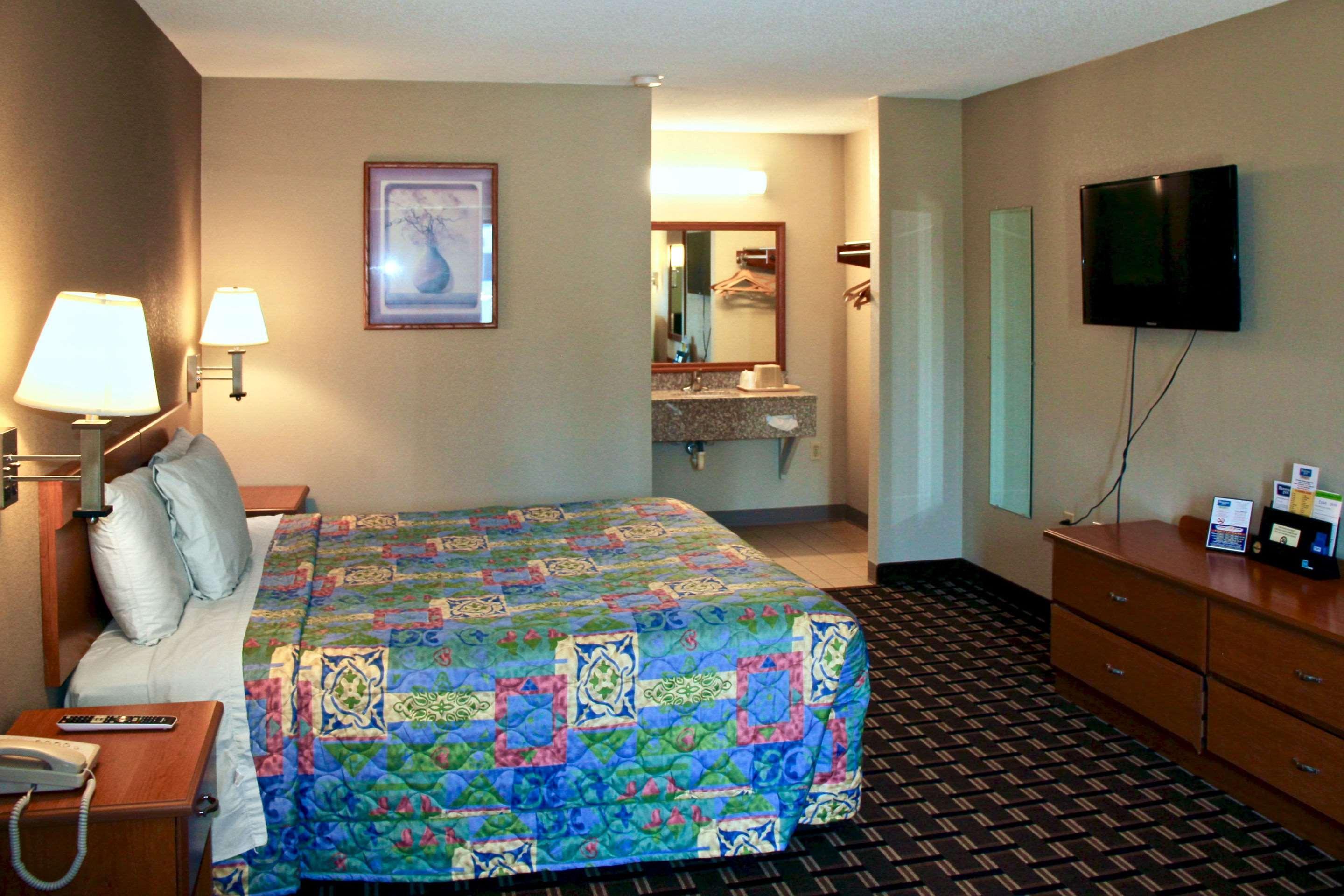 Rodeway Inn University Area Charlotte Eksteriør billede